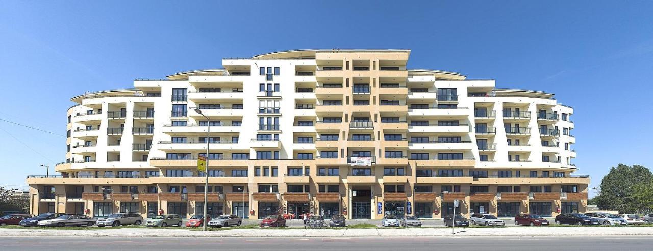 Tisza Palota Apartmanok Segedin Dış mekan fotoğraf